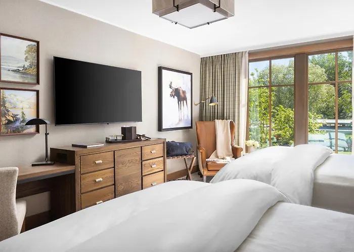 The Rusty Parrot Lodge And Spa